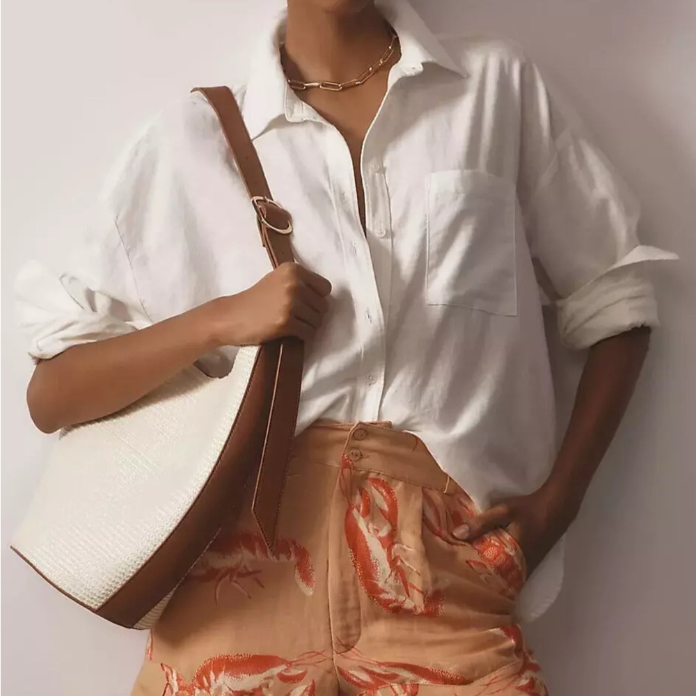 FARM Rio Anthropologie Women's Tan and Orange red lobster linen shorts
 XS size